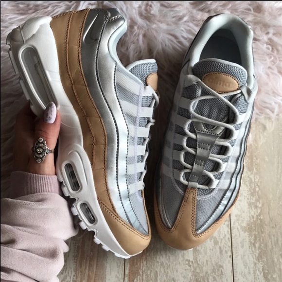 NWT Nike Air Max 95 - Picture 4 of 8